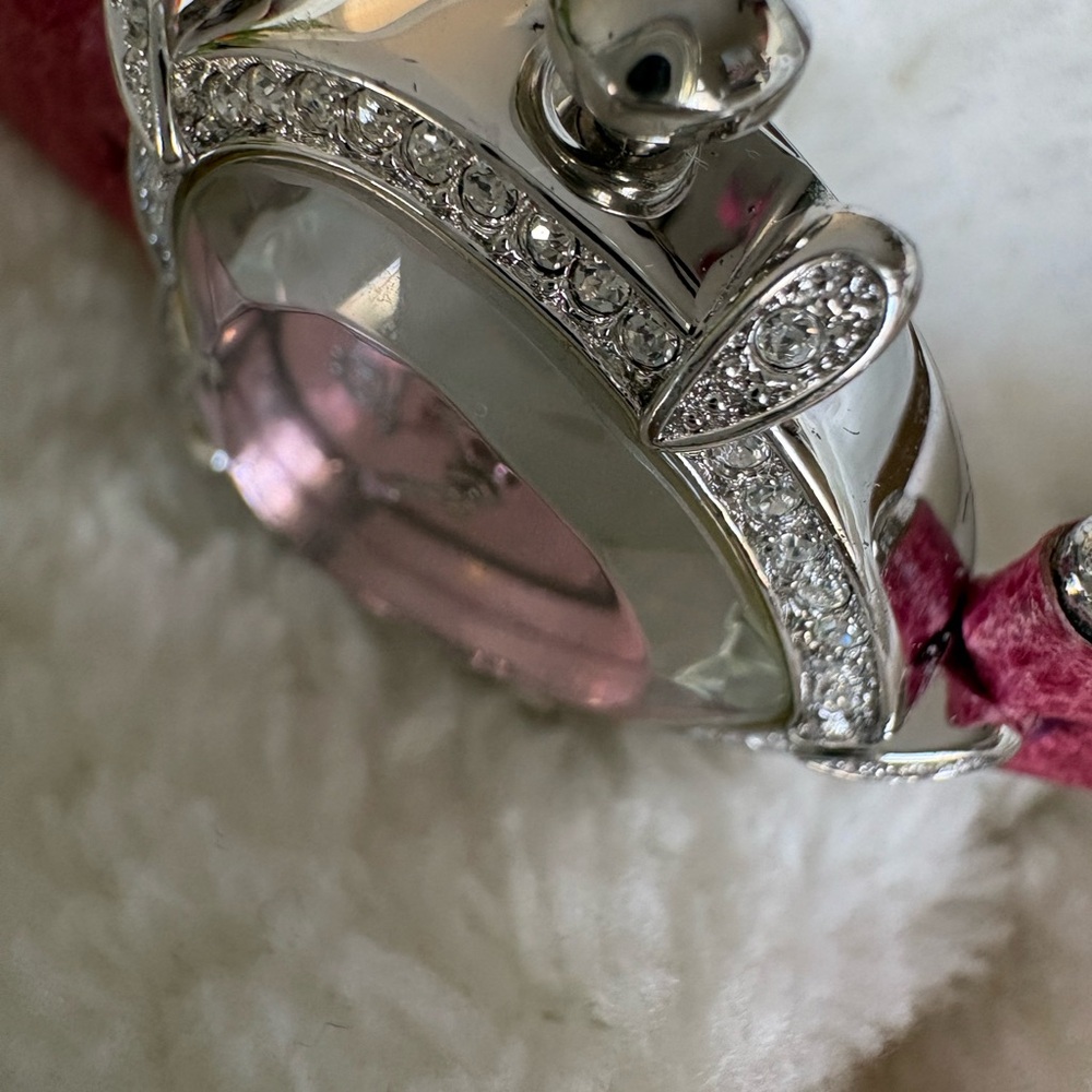 NEW JLO Jennifer Lopez NEW Women Heart-Shaped Quartz Wristwatch Pink Diamond - Picture 9 of 13